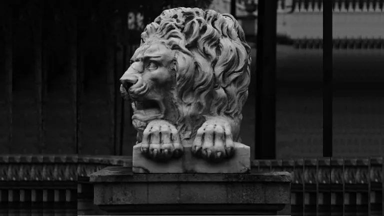 Restoring India's Heritage: The Art of Traditional Stone Masonry