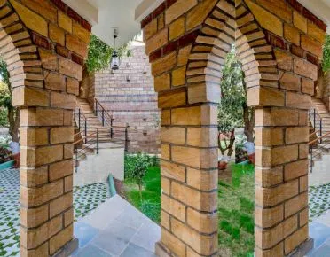 Cobble Stone Driveway