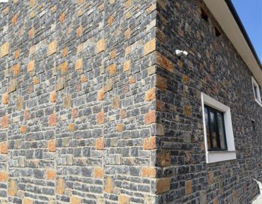 Cobble Stone Driveway