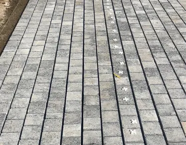 Cobble Stone Driveway