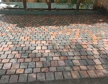 Cobble Stone Driveway