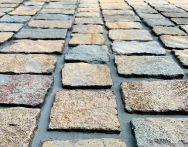 Cobble Stone Driveway