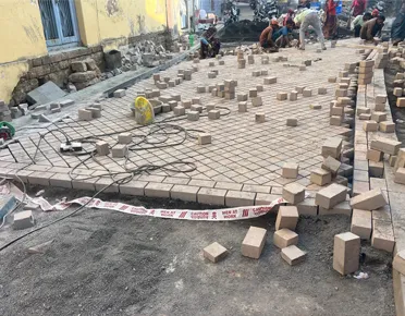 Cobble Stone Driveway