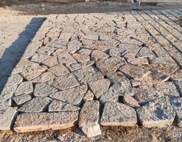 Cobble Stone Driveway