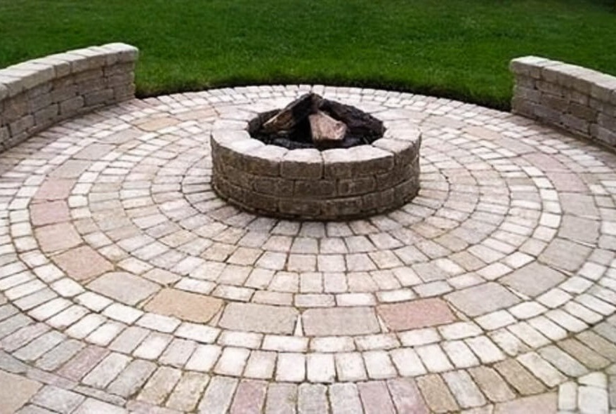 Cobble Stone Patio