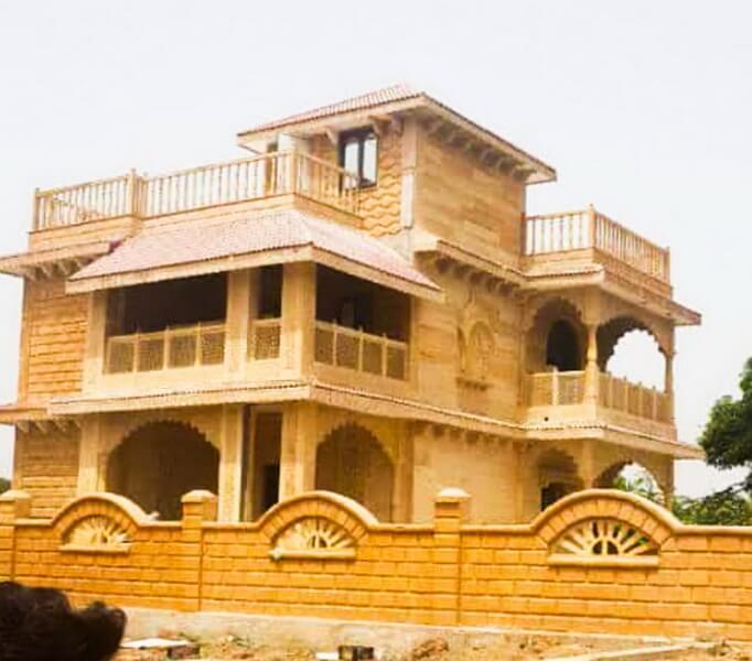 Stone pillars and archways in bungalow architecture