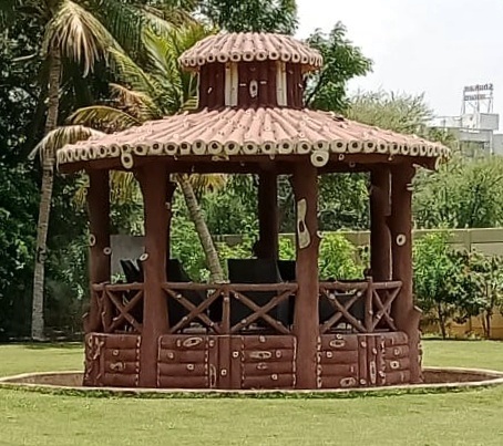 Close-up of Faux Bois texture showing wood grain